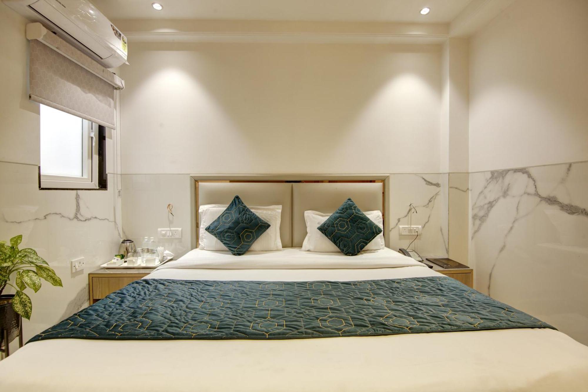Hotel Transit International- Aerocity Delhi Airport Nowe Delhi Zewnętrze zdjęcie