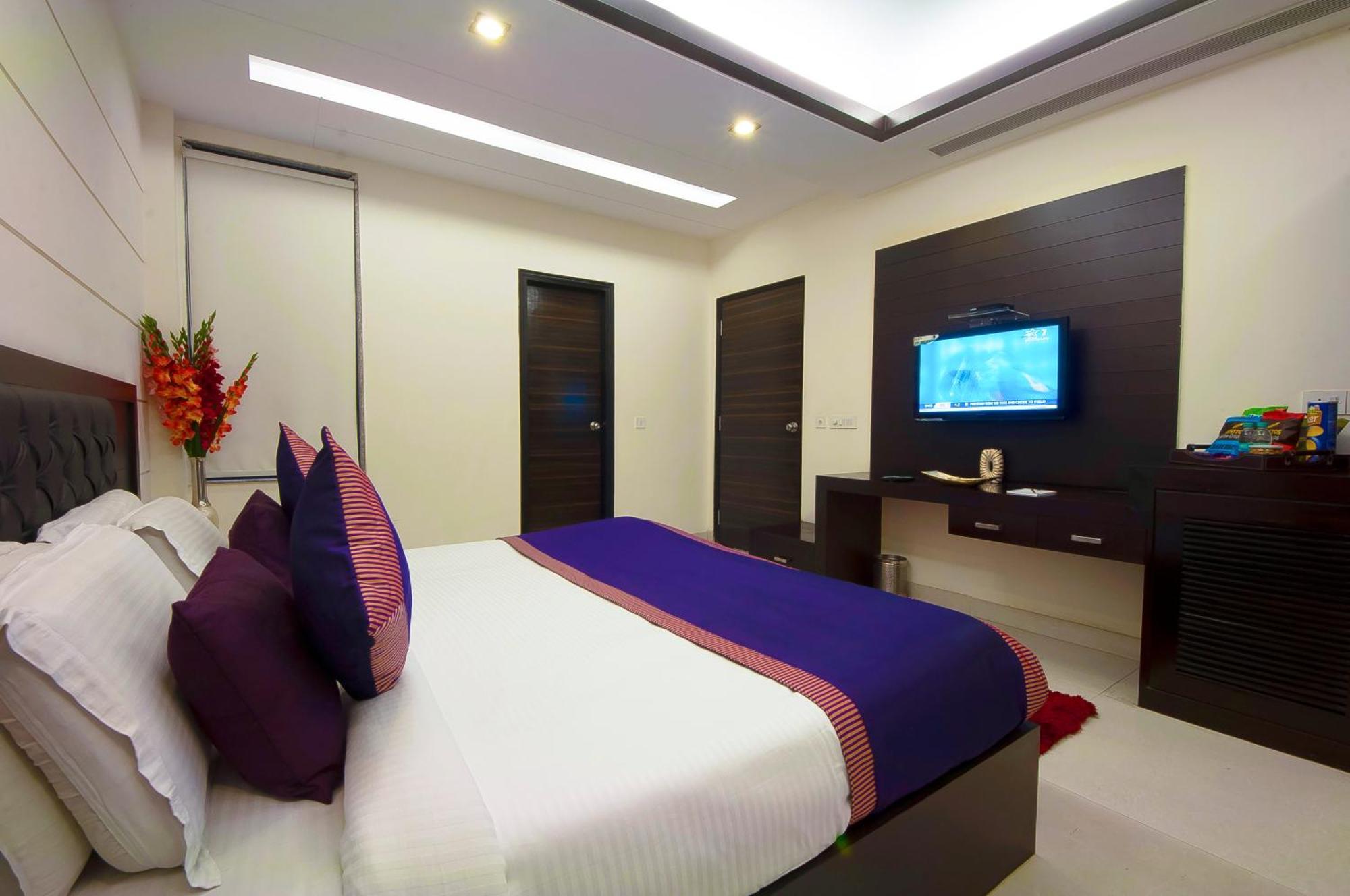 Hotel Transit International- Aerocity Delhi Airport Nowe Delhi Zewnętrze zdjęcie